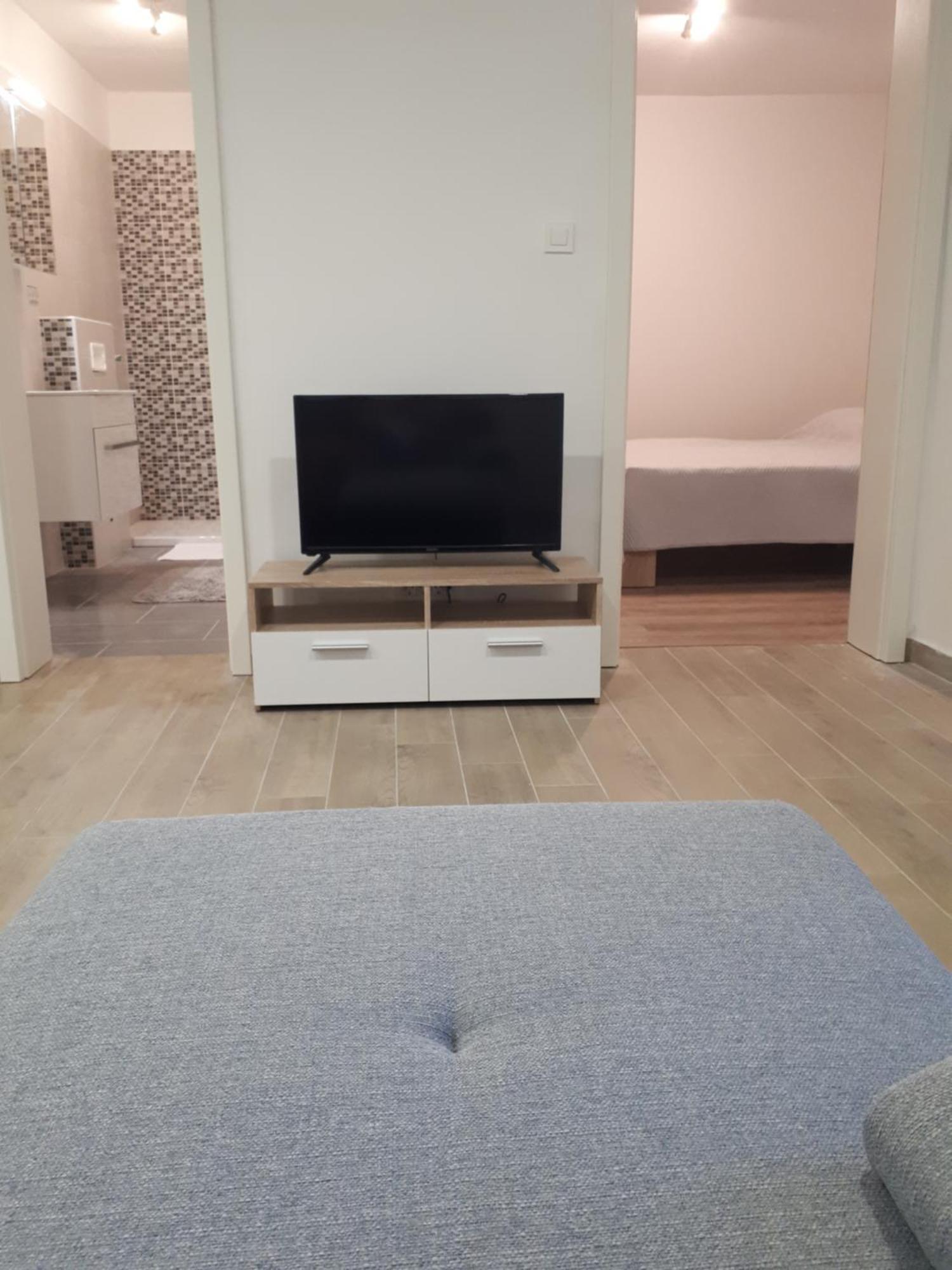 Apartamento Ivaana Banjol Exterior foto
